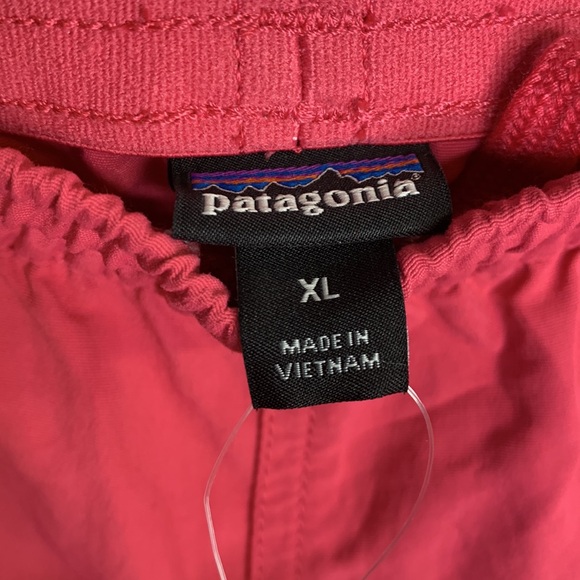 Patagonia Girls Reef Pink Baggies Shorts New with Tag Sz XL or 14 - Picture 4 of 10